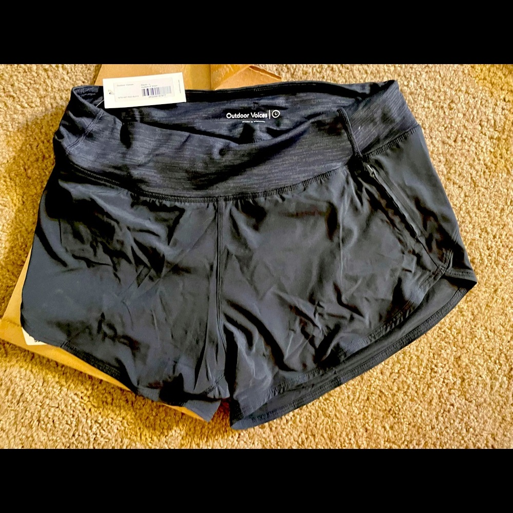 Outdoor Voices Hudson 4” Short Size Large